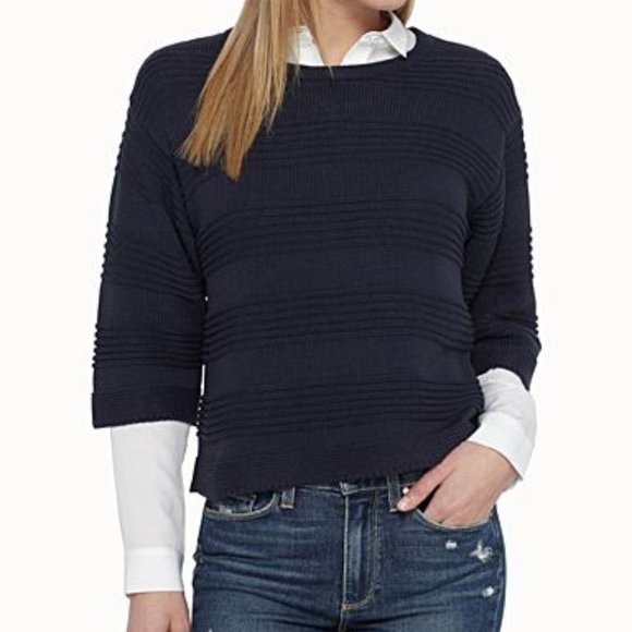b.Young Navy Sweater with Wide Sleeves - Picture 6 of 6